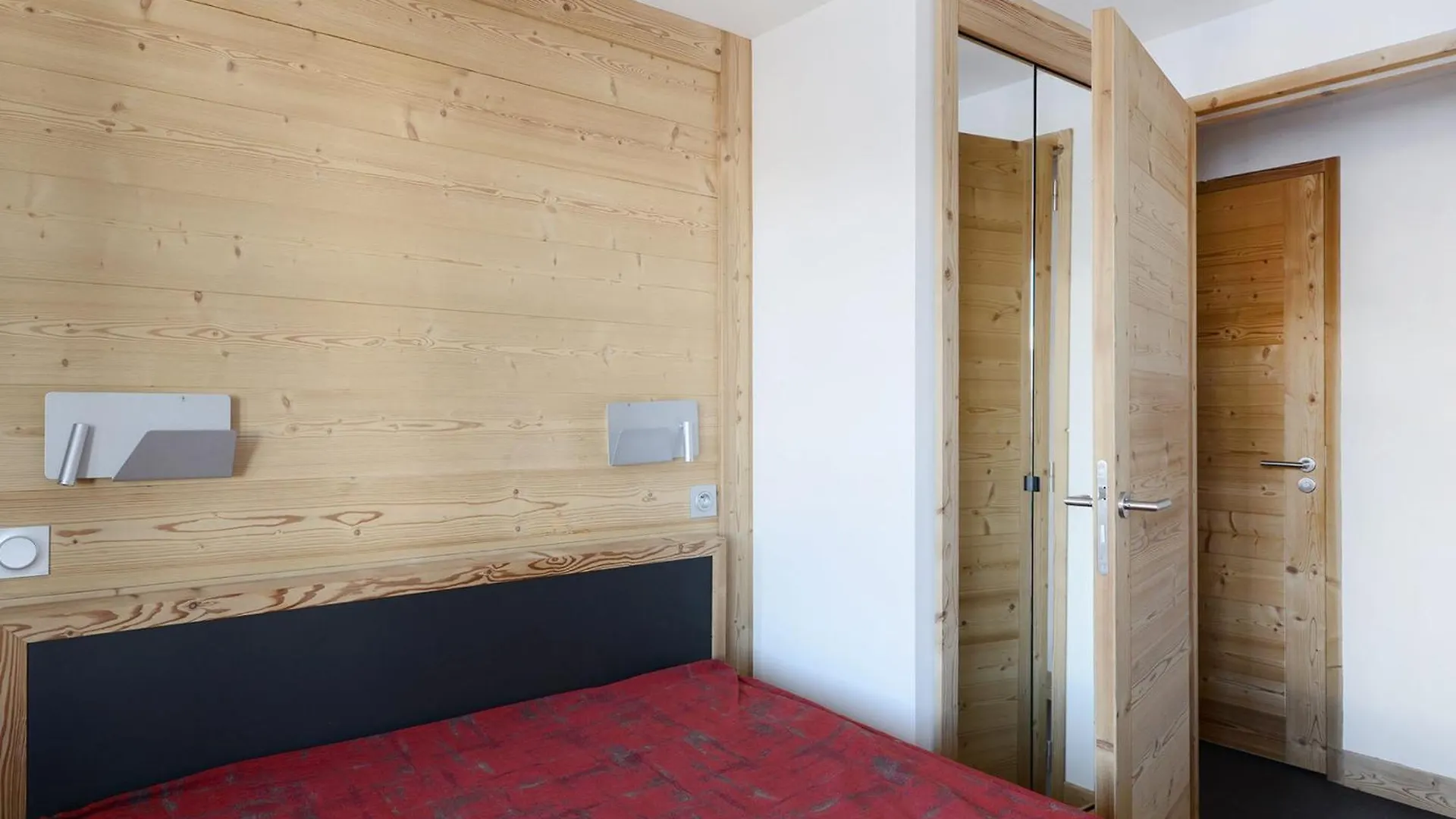 شقة Charmant 2 Pieces Renove, Balcon, Proche Pistes, Acces Bien-Etre, Parking Gratuit, Animaux Admis - Fr-1-181-1986 La Plagne-Tarentaise فرنسا